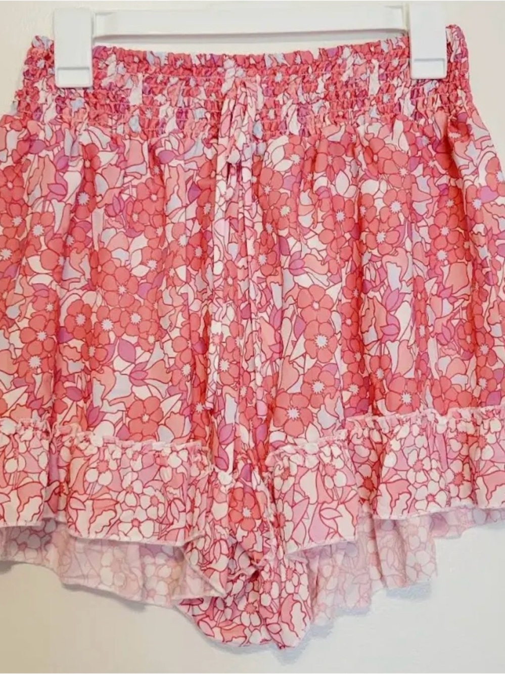 Simply Southern Pink Floral Smocked Waist Ruffle Shorts. Like new. Sz. Small